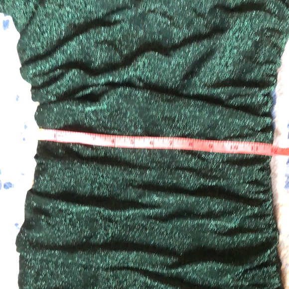 Green sparkly party dress - Picture 5 of 6